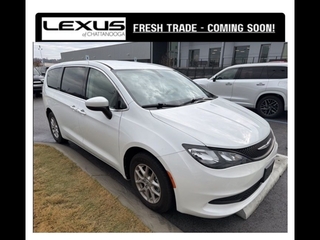 2022 Chrysler Voyager