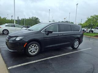 2023 Chrysler Voyager