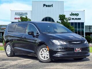 2025 Chrysler Voyager for sale in Peotone IL