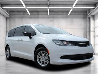2026 Chrysler Voyager