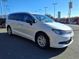 2026 Chrysler Voyager