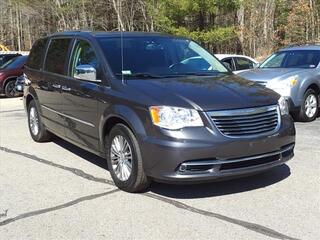 2015 Chrysler Town And Country