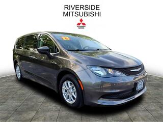 2023 Chrysler Voyager