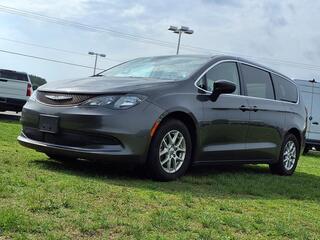 2023 Chrysler Voyager