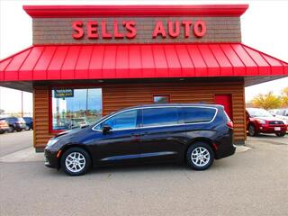 2017 Chrysler Pacifica for sale in St. Cloud MN