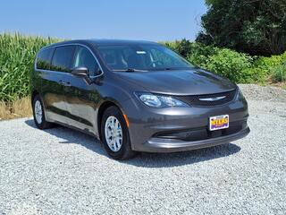 2023 Chrysler Voyager