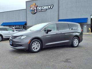 2022 Chrysler Voyager