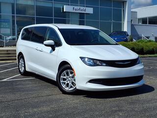 2022 Chrysler Voyager for sale in Cincinnati OH