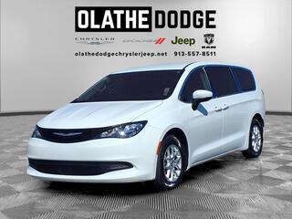 2023 Chrysler Voyager