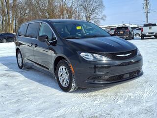 2023 Chrysler Voyager