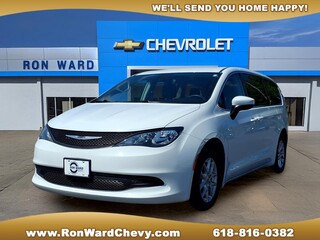 2023 Chrysler Voyager