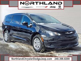 2024 Chrysler Voyager