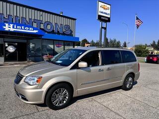 2014 Chrysler Town And Country for sale in Lynden WA