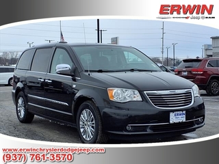 2014 Chrysler Town And Country for sale in Troy OH