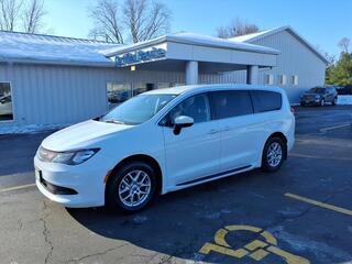 2021 Chrysler Voyager