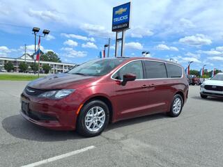 2023 Chrysler Voyager