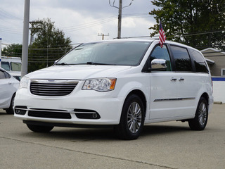 2014 Chrysler Town & Country