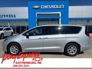 2023 Chrysler Voyager