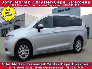 2023 Chrysler Voyager