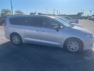 2023 Chrysler Voyager