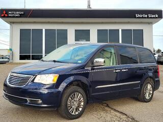 2013 Chrysler Town And Country for sale in Fredericksburg VA