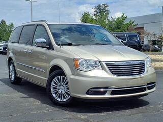 2015 Chrysler Town And Country for sale in Cincinnati OH