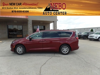 2022 Chrysler Voyager