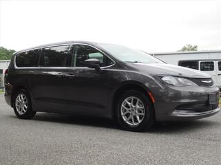 2023 Chrysler Voyager for sale in Chiefland FL