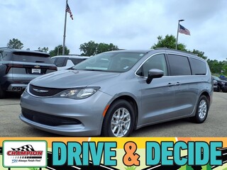 2021 Chrysler Voyager