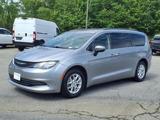 2020 Chrysler Voyager