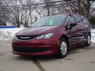 2020 Chrysler Voyager