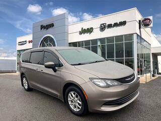 2017 Chrysler Pacifica for sale in Powderly KY