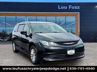 2017 Chrysler Pacifica for sale in O'fallon MO