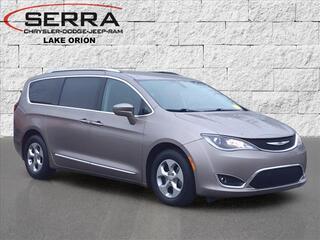 2017 Chrysler Pacifica for sale in Lake Orion MI