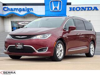 2018 Chrysler Pacifica for sale in Savoy IL