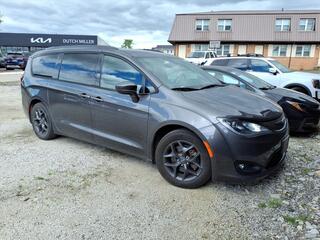 2018 Chrysler Pacifica for sale in North Haven CT