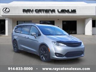 2018 Chrysler Pacifica for sale in Lake Orion MI