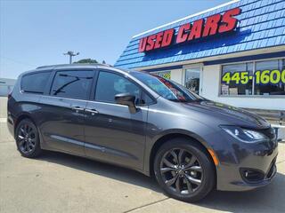 2019 Chrysler Pacifica for sale in Roseville MI