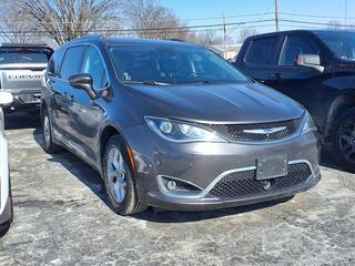 2020 Chrysler Pacifica for sale in Park Hills MO