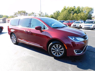 2020 Chrysler Pacifica for sale in Clarksville TN