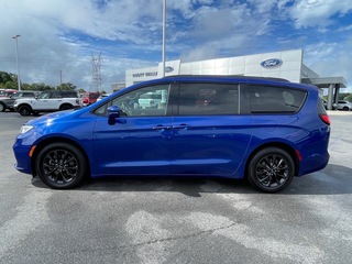 2021 Chrysler Pacifica for sale in Dandridge TN