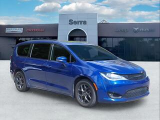2019 Chrysler Pacifica for sale in Lake Orion MI