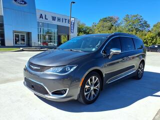2018 Chrysler Pacifica for sale in Manchester TN