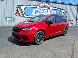 2026 Chrysler Pacifica for sale in Muncie IN
