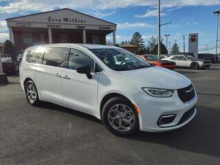 2024 Chrysler Pacifica for sale in Clarksville TN