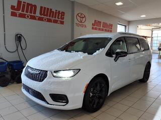 2025 Chrysler Pacifica for sale in Toledo OH