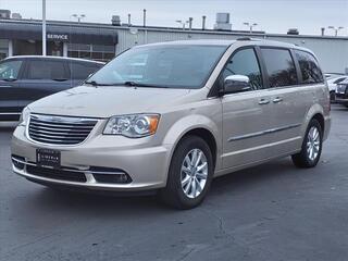 2016 Chrysler Town And Country