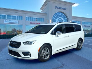 2022 Chrysler Pacifica for sale in Clinton Twp. MI