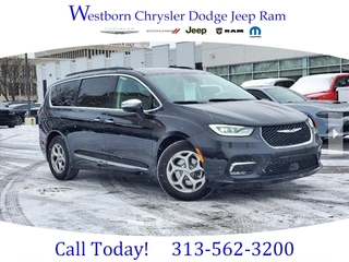 2023 Chrysler Pacifica for sale in Dearborn MI