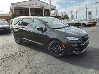 2024 Chrysler Pacifica for sale in Clarksville TN